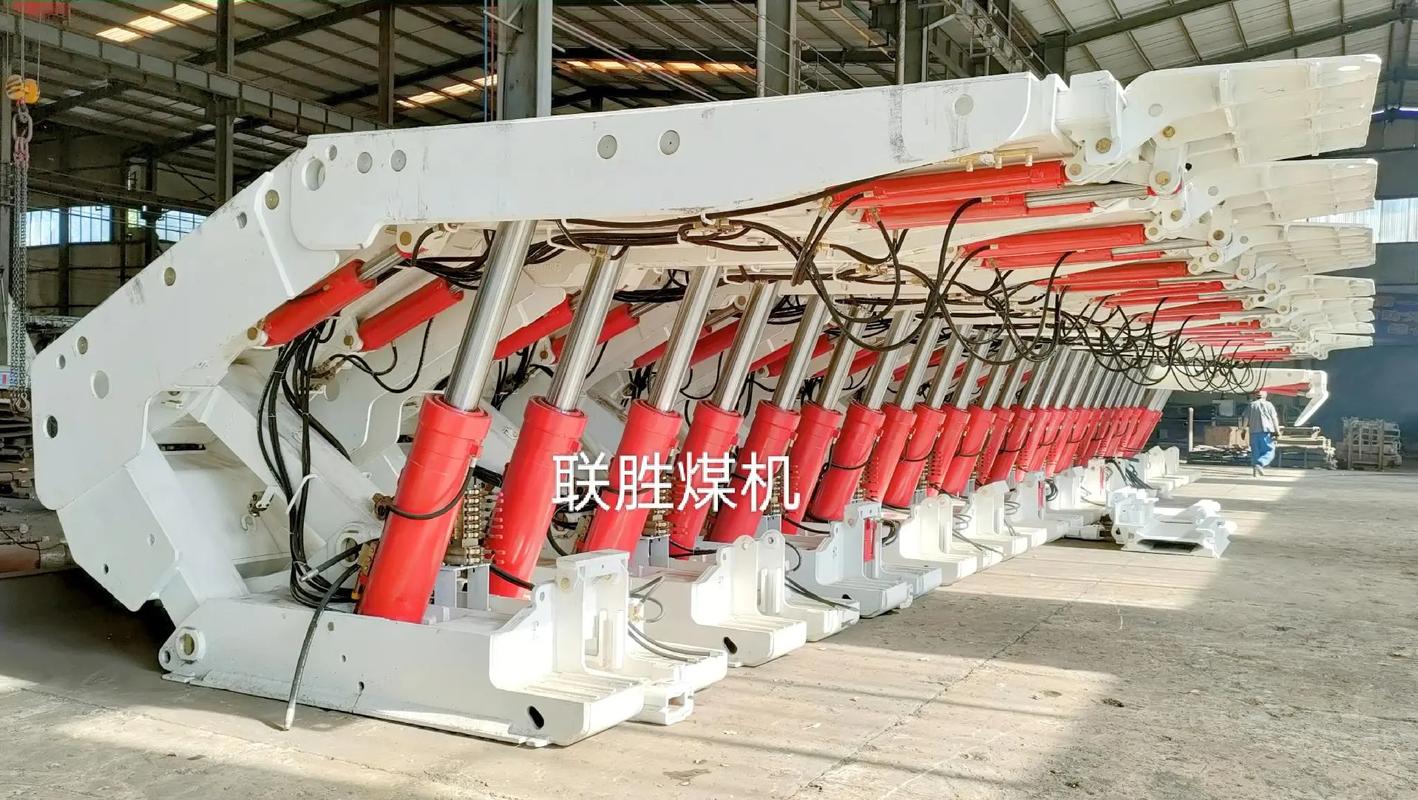 煤礦綜采工作面三機配套設(shè)備的協(xié)同作業(yè)解析